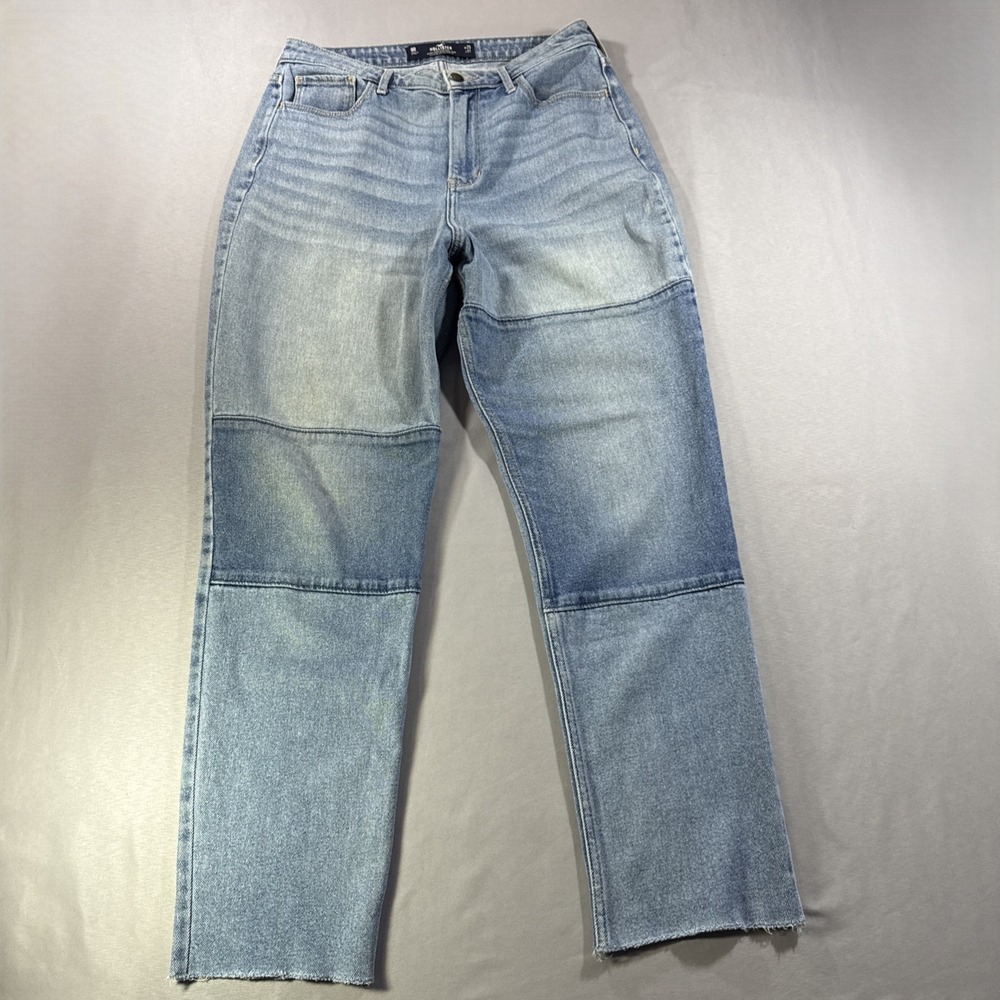 Hollister Ultra High Rise Mom Jeans 9R W29 L27 Paneled Light Wash Raw Hem